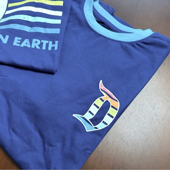 Disneyland Logo Tee Unisex - Picture 3 of 4